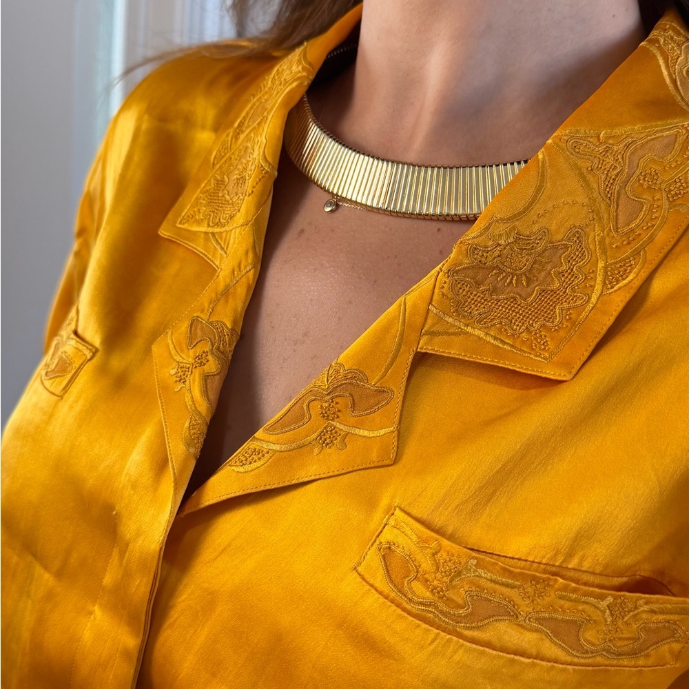 Vibrant Yellow Blouse with Flared Sleeves - Picture 6 of 7